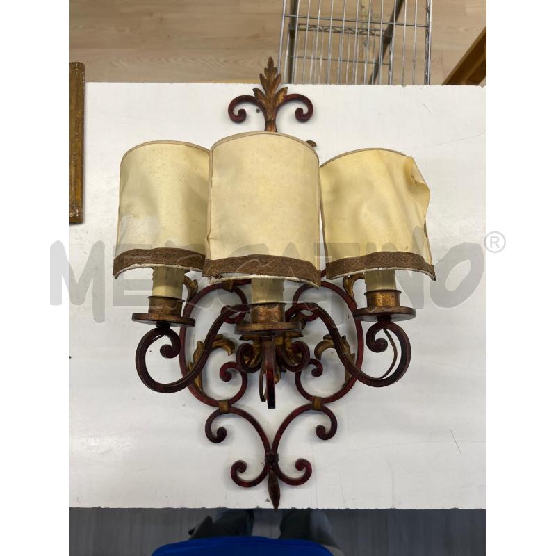 APPLIQUE FERRO BATTUTO ROSSA ARTIGIANALE GRANDE 3 LUCI  | Mercatino dell'Usato Teramo 1