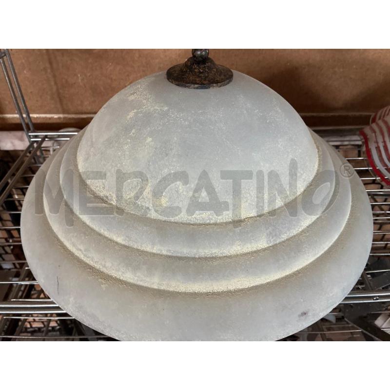 APPLIQUE TONDA LAMPADARIO VETRO CAMPANA SATINATO | Mercatino dell'Usato Teramo 2