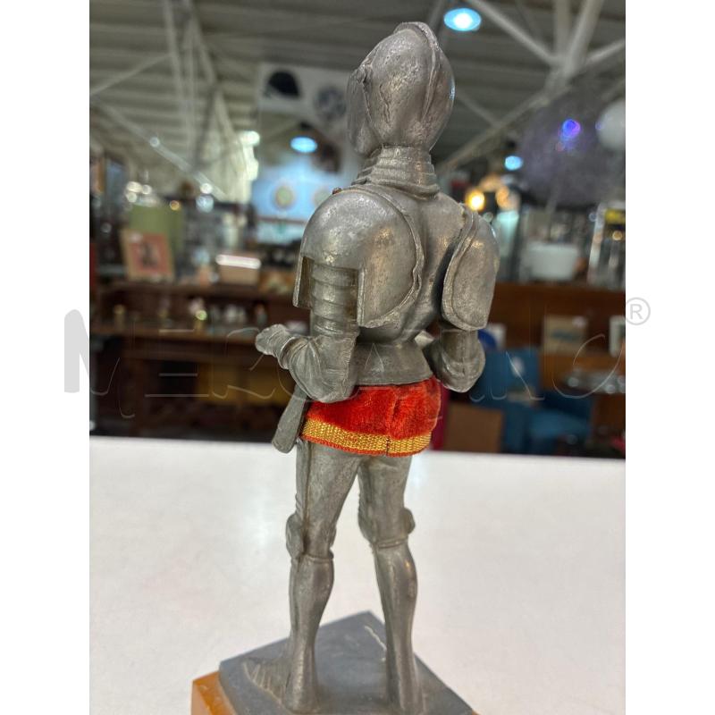 ARMATURA SPAGNOLA MINIATURA MEDIEVALE IN METALLO   | Mercatino dell'Usato Teramo 4