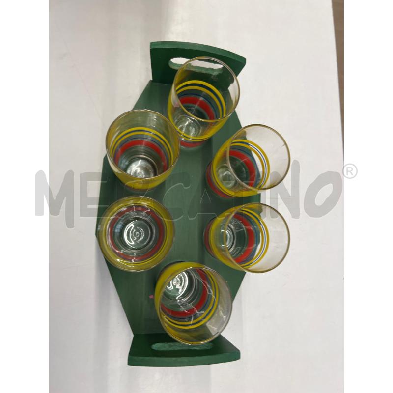 BICCHIERI PZ. 6 VETRO SET CON VASSOIO LEGNO VERDE | Mercatino dell'Usato Teramo 2