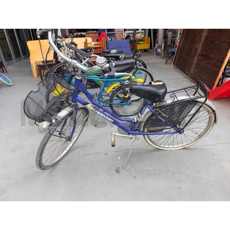BICICLETTA DA PASSEGGIO BLU TRUBBIANI | Mercatino dell'Usato Teramo 1