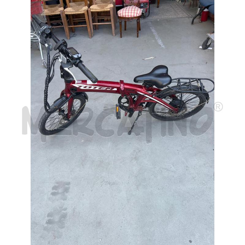 BICICLETTA ELETTRICA BASSA TCB TOTEM ROSSA + CARICA | Mercatino dell'Usato Teramo 1