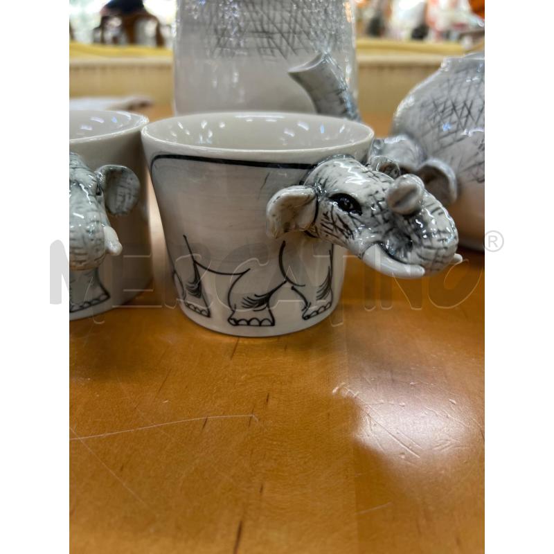 BISCOTTIERA CERAMICA + TEIERA + 2 TAZZE DECORAZIONE ELEFANTI | Mercatino dell'Usato Teramo 2