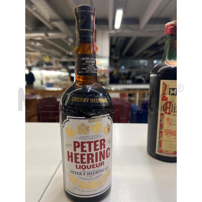 BOTTIGLIA CHERRY LIQUEUR - PETER F. HEERING | Mercatino dell'Usato Teramo 1