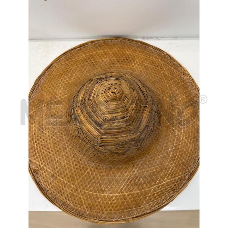 CAPPELLO PAGLIA ETNICO PROBABILE VIETNAM  | Mercatino dell'Usato Teramo 2