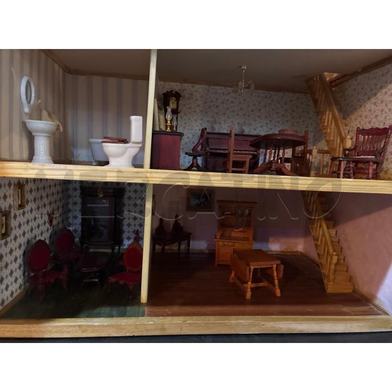 CASA BAMBOLE LEGNO GRANDE CON MOBILI | Mercatino dell'Usato Teramo 4