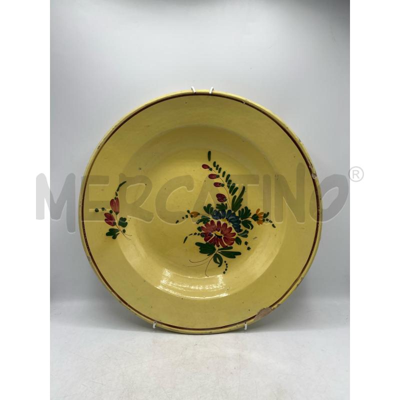 CENTROTAVOLA PIATTO CERAMICA FIORE BORDO GIALLO | Mercatino dell'Usato Teramo 1