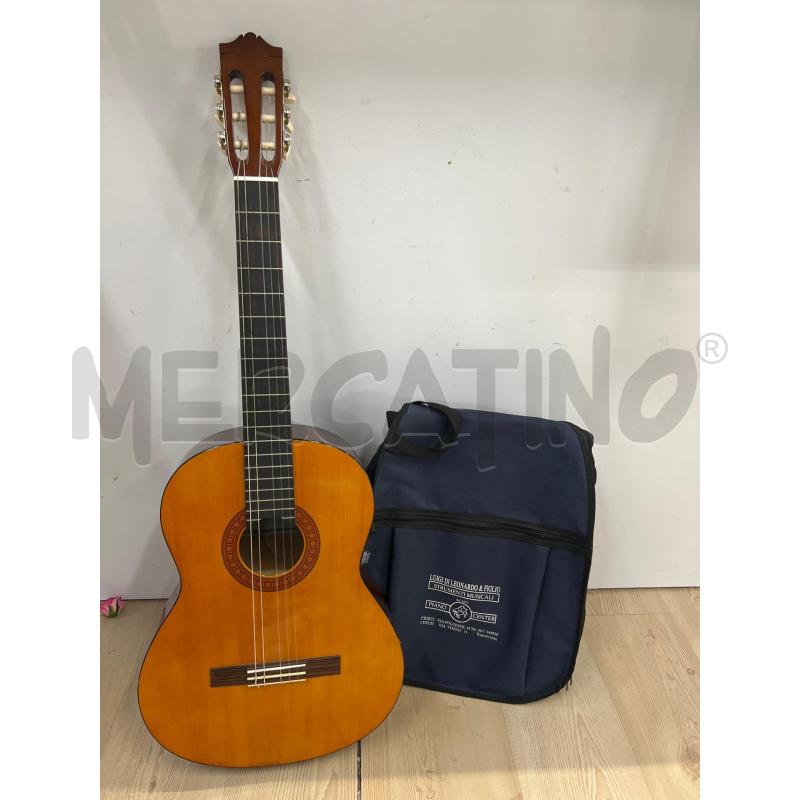 CHITARRA CLASSICA YAMAHA C 40 | Mercatino dell'Usato Teramo 1