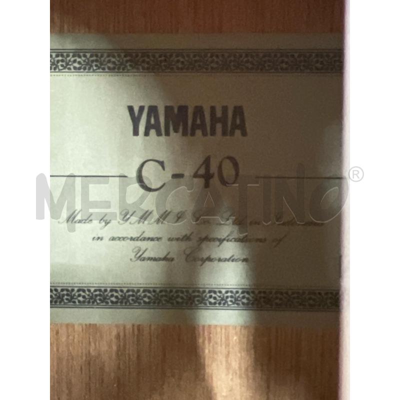CHITARRA CLASSICA YAMAHA C 40 | Mercatino dell'Usato Teramo 2