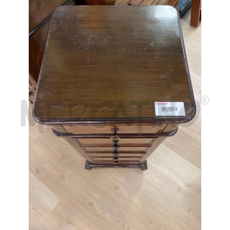 COMODINO ALTO CASSETTIERA 6 CASSETTI ANTICO PIEDE LAVORATA STILE INGLESE IN LEGNO MASSELLO | Mercatino dell'Usato Teramo 2