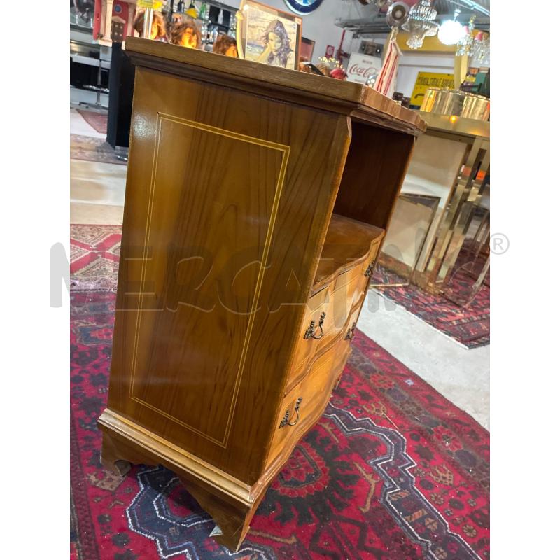 COMODINO CLASSICO IN SILE 2 CASSETTI LEGNO MASSELLO  | Mercatino dell'Usato Teramo 4