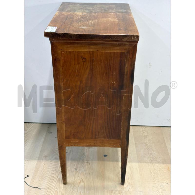 COMODINO EPOCA GRANDE IN LEGNO 4 PIEDINI - 2 CASSETTONI . MASSELLO 37X50 H 80 | Mercatino dell'Usato Teramo 2