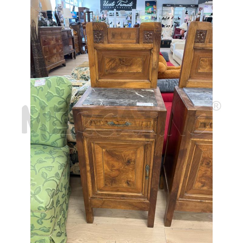 COMODINO EPOCA IN LEGNO PIANO MARMO NERO | Mercatino dell'Usato Teramo 2
