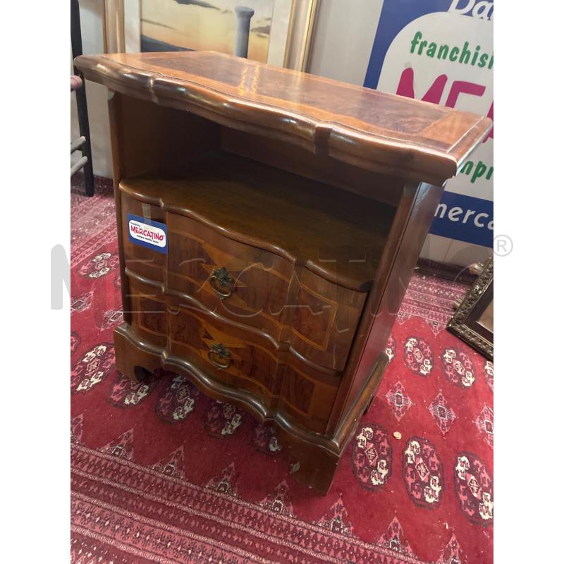 COMODINO SAGOMATO IN LEGNO 2 CASSETTI | Mercatino dell'Usato Teramo 1