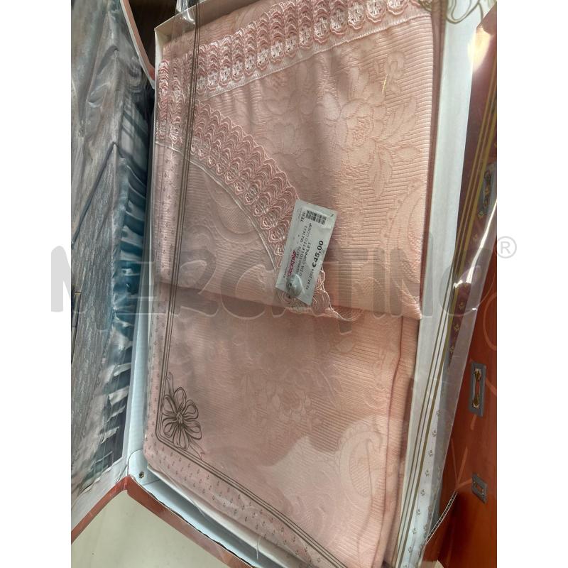 COORDINATO LETTO COMPOSTO DA COPRILETTO LENZUOLO SOPRA E SOTTO MATRIMONIALE ROSA  | Mercatino dell'Usato Teramo 1