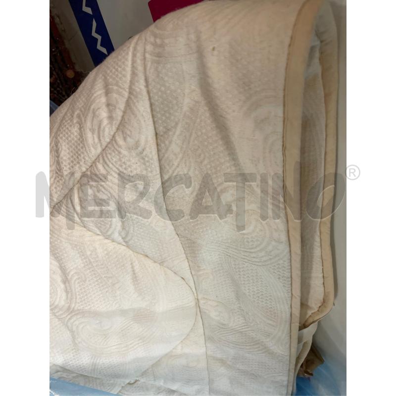 COPRI LETTO MATRIMONIALE IMBOTTITURA BIANCO PANNA | Mercatino dell'Usato Teramo 1