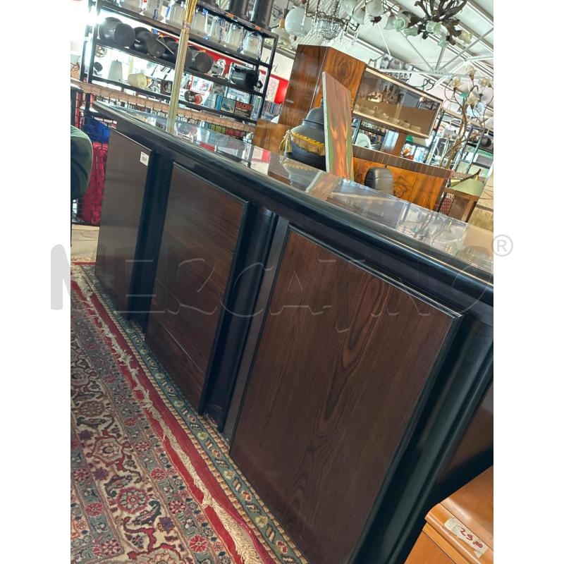 CREDENZA MODERNARIATO PALISSANDRO BORDO NERO 3 SPORTELLI | Mercatino dell'Usato Teramo 2