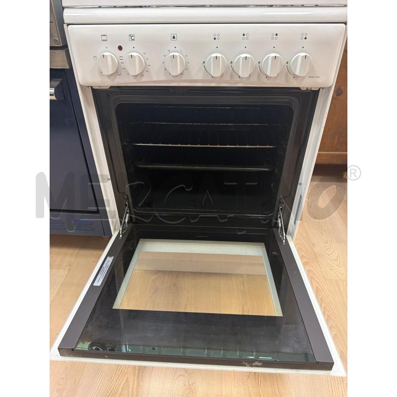 CUCINA A GAS 4 FUOCHI DELONGHI BIANCO SEMPLICE  | Mercatino dell'Usato Teramo 3