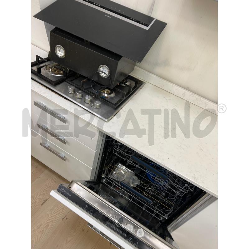 CUCINA GRANDE COMPLETA BIANCA P T MARMO - CON ELETTRODOMESTICI | Mercatino dell'Usato Teramo 5