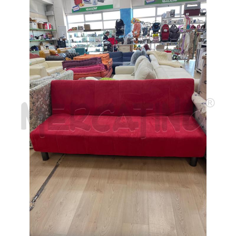 DIVANO LETTO ROSSO | Mercatino dell'Usato Teramo 1