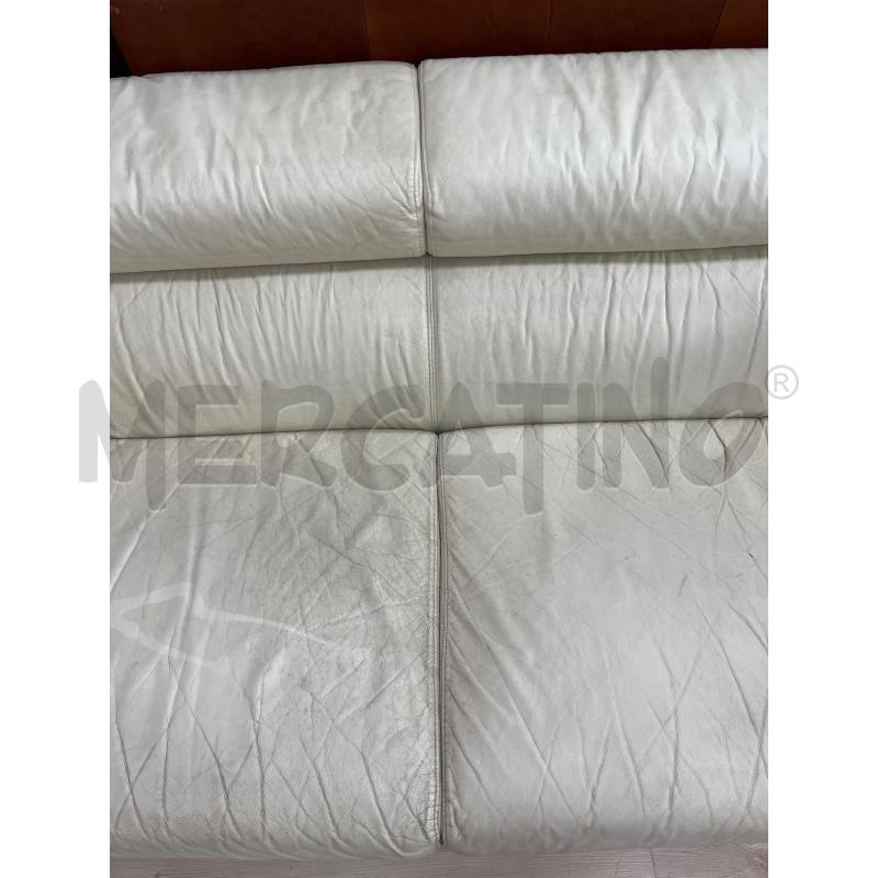 DIVANO PELLE BIANCO 3 POSTI DA RIV | Mercatino dell'Usato Teramo 2