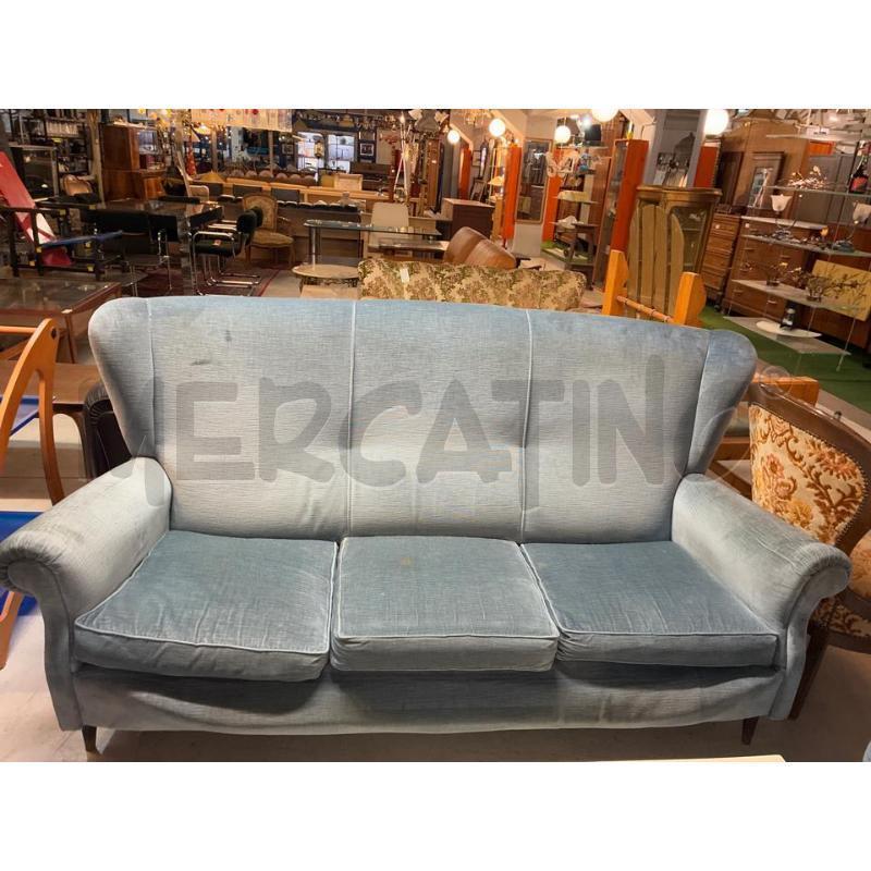 DIVANO VELLUTO GRIGIO VINTAGE 3 POSTI IN STILE | Mercatino dell'Usato Teramo 1