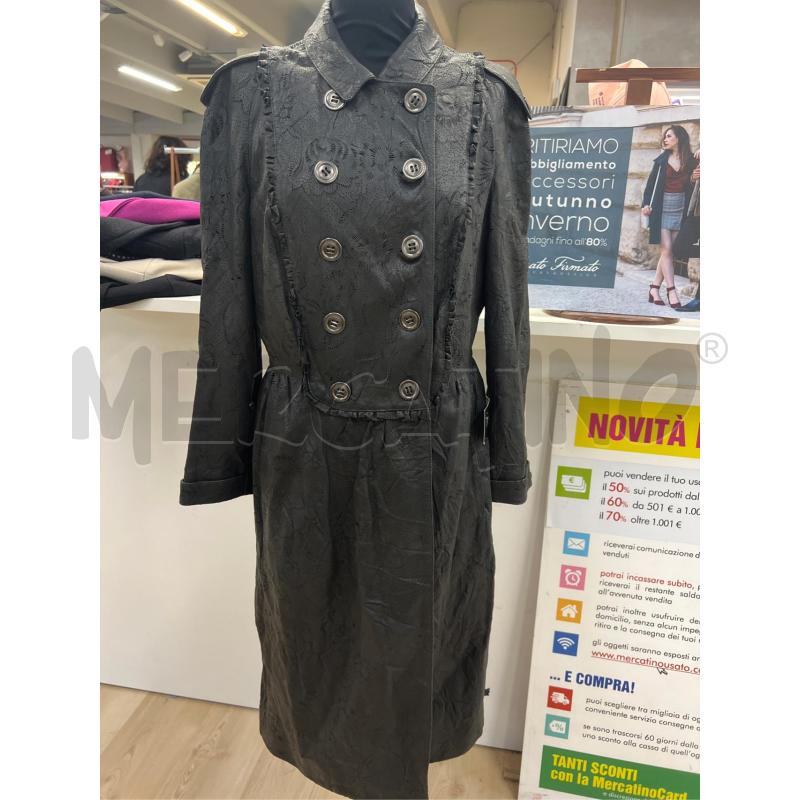 GIACCONE DONNA BURBERRY ESTABLISHED 1856 IN PELLE TRAFORATA BORRONI GRIGIO ANTRACITE CON SCRITTA  | Mercatino dell'Usato Teramo 1