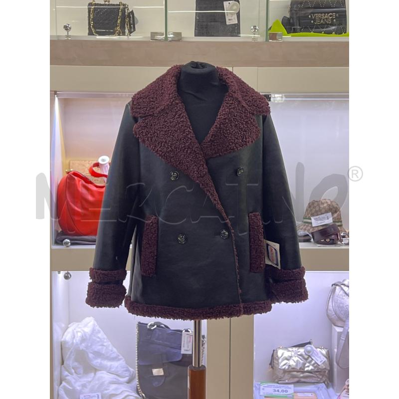 GIUBBOTTO DONNA NERO TEDDY BORDEAUX 4 BOTTONI  | Mercatino dell'Usato Teramo 1