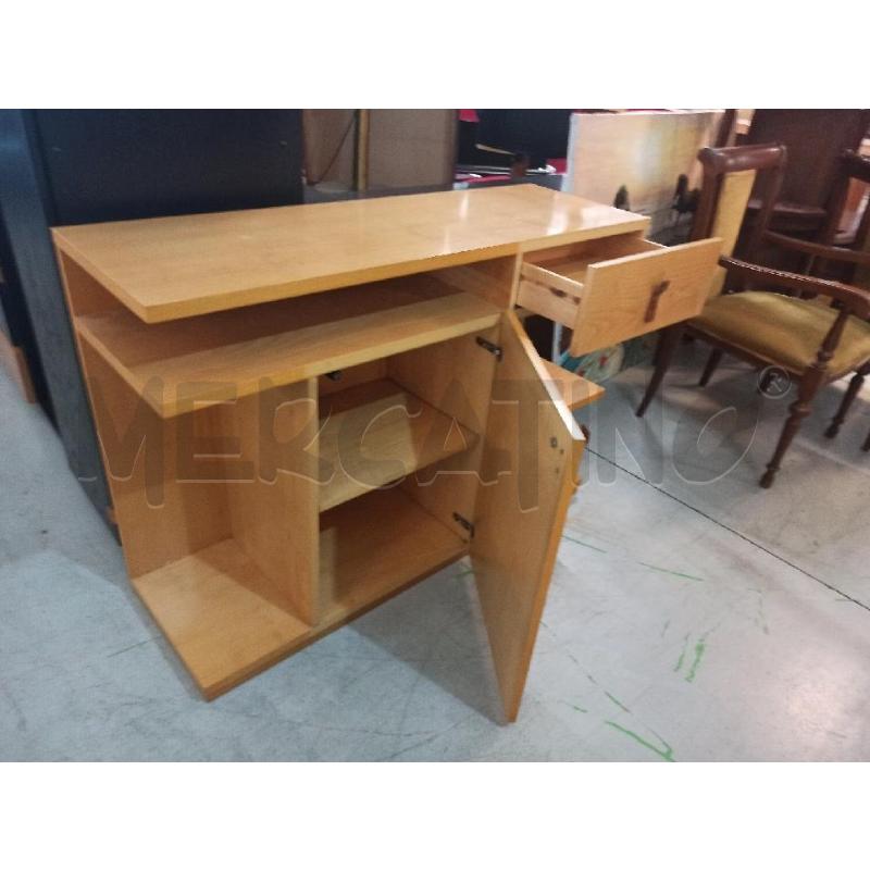 INGRESSO MOBILETTO IN LEGNO DESIGN ANNI 80 1 CASSETTINO | Mercatino dell'Usato Teramo 3