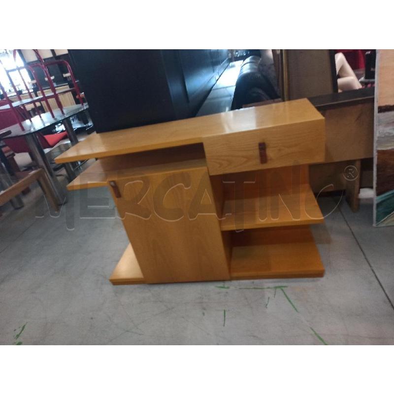 INGRESSO MOBILETTO IN LEGNO DESIGN ANNI 80 1 CASSETTINO | Mercatino dell'Usato Teramo 4