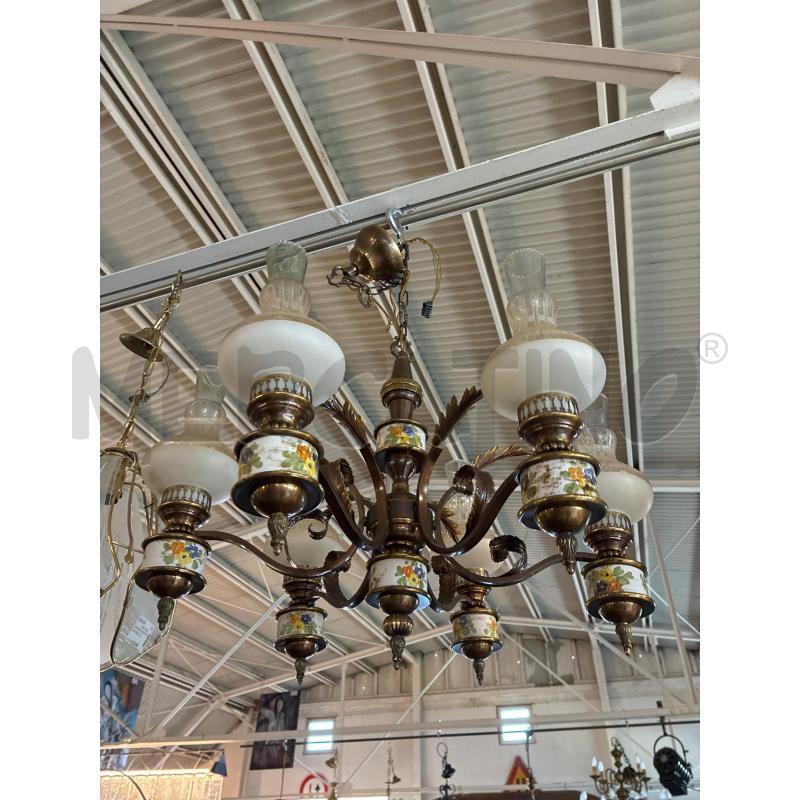 LAMPADARIO A BRACCI OTTONE CERAMICA 6 LUCI COPPE VETRO OPALINO | Mercatino dell'Usato Teramo 1