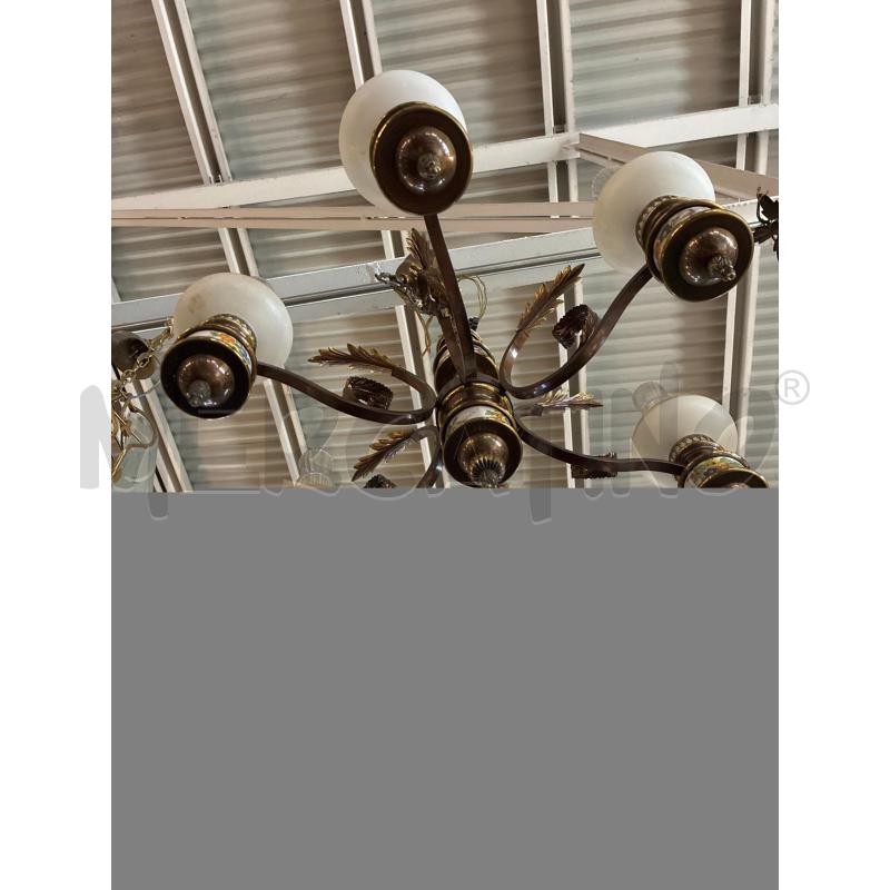 LAMPADARIO A BRACCI OTTONE CERAMICA 6 LUCI COPPE VETRO OPALINO | Mercatino dell'Usato Teramo 3