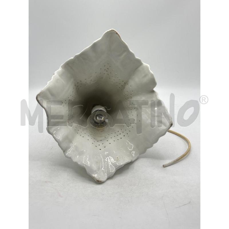LAMPADARIO CERAMICA BIANCO FORMA FAZZOLETTO | Mercatino dell'Usato Teramo 3