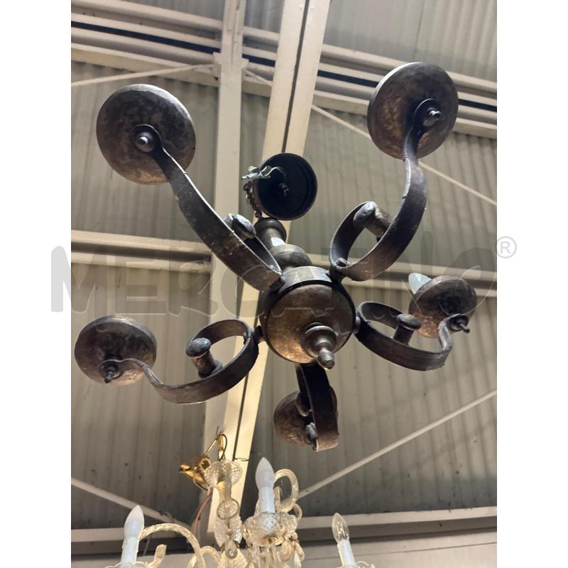LAMPADARIO FERRO 5 LUCI | Mercatino dell'Usato Teramo 2