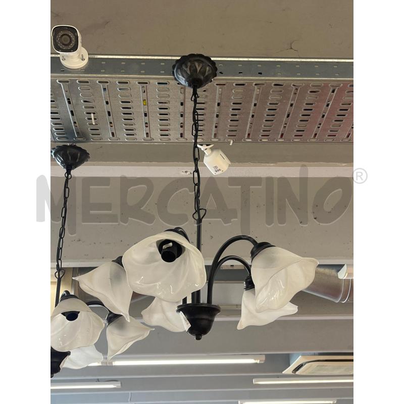 LAMPADARIO FERRO 5 LUCI VETRO | Mercatino dell'Usato Teramo 1