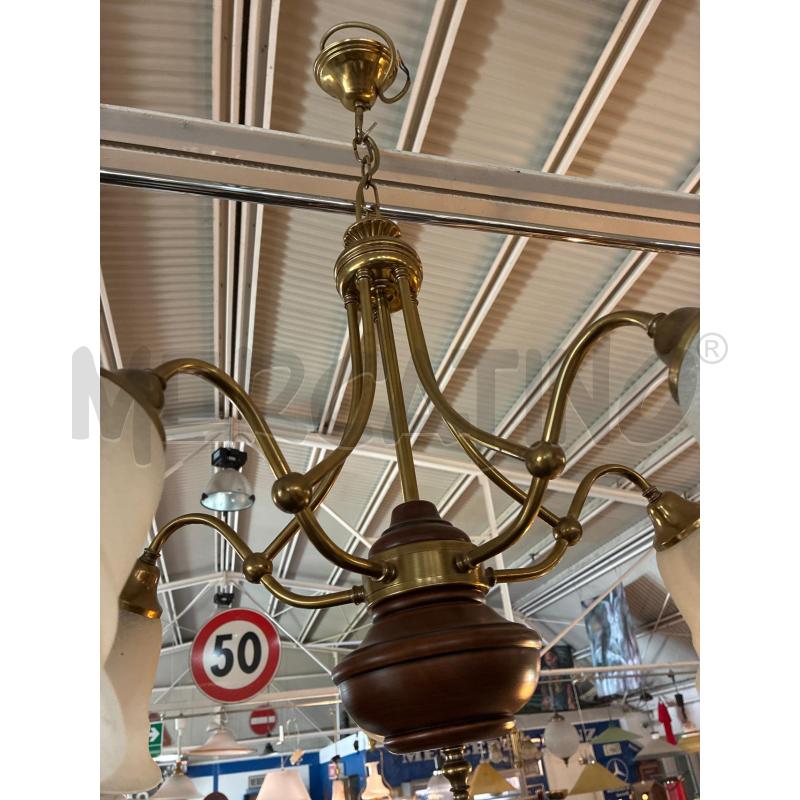 LAMPADARIO OTTONE LEGNO VETRO SATINATO 5 LUCI | Mercatino dell'Usato Teramo 3