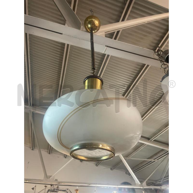 LAMPADARIO SFERA E SUPPORTO DORATO | Mercatino dell'Usato Teramo 2