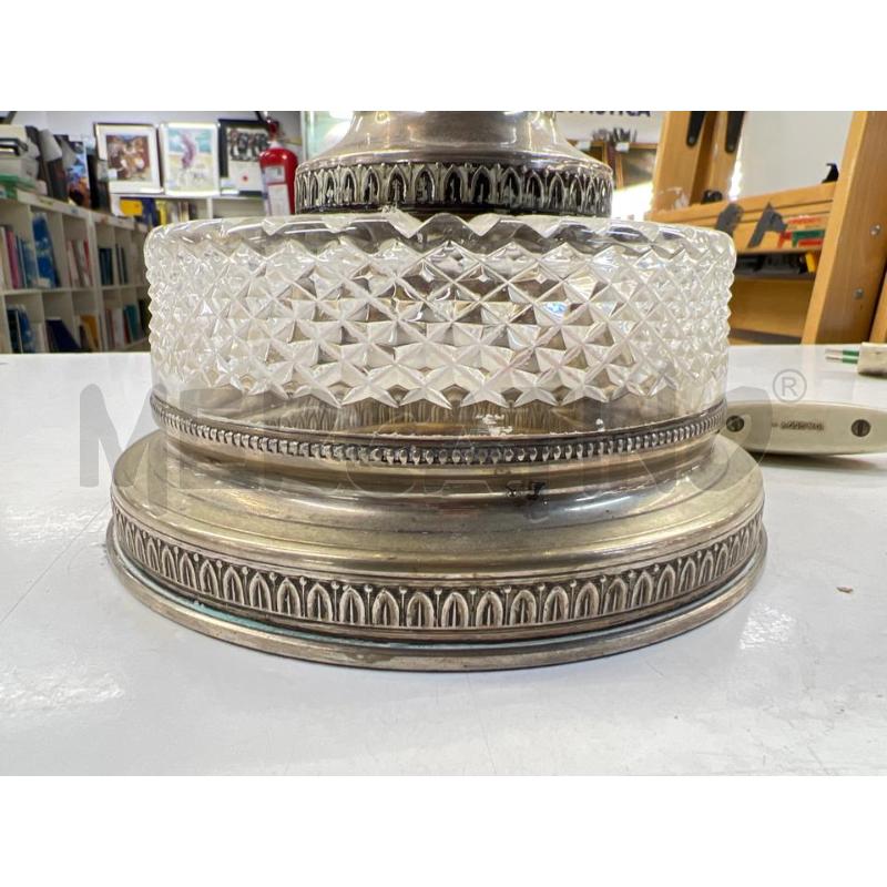 LAMPADA CRISTALLO E BASE E FINITURE ARG.8 | Mercatino dell'Usato Teramo 2