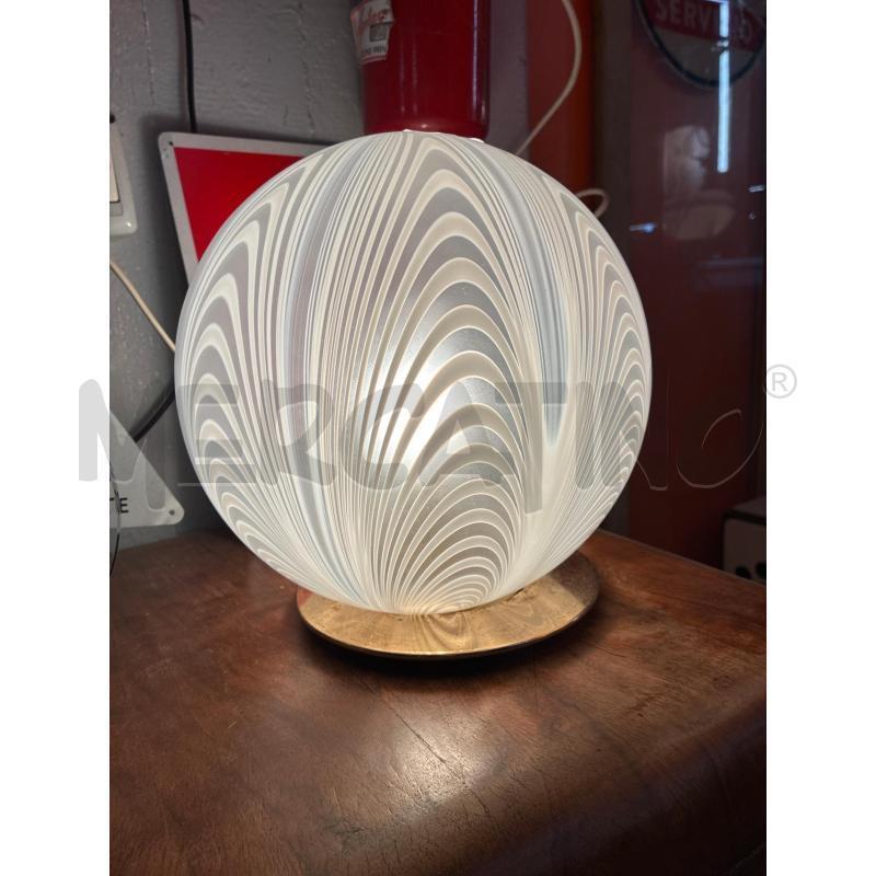 LAMPADA SFERA VETRO MURANESE BIANCA BASE IN OTTONE | Mercatino dell'Usato Teramo 1
