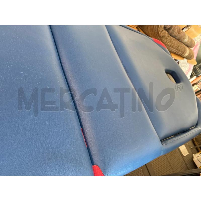 LETTINO MASSAGGI IN LEGNO CON IMBOTTITURA BLU RICHIUDIBILE  | Mercatino dell'Usato Teramo 3