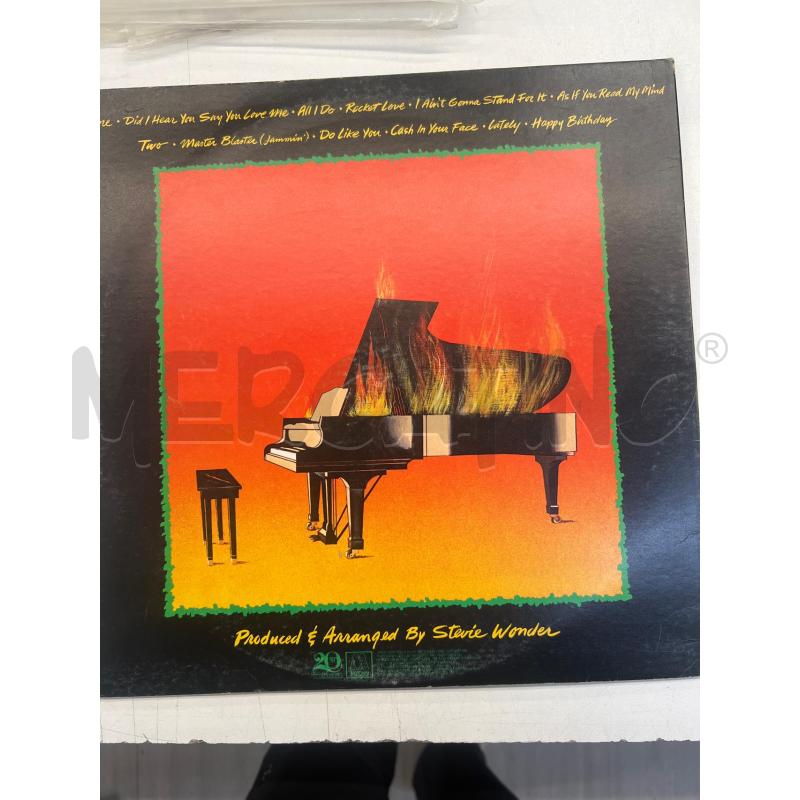 LP VINILE STEVIE WANDER HOTTER THAN JULY | Mercatino dell'Usato Teramo 2