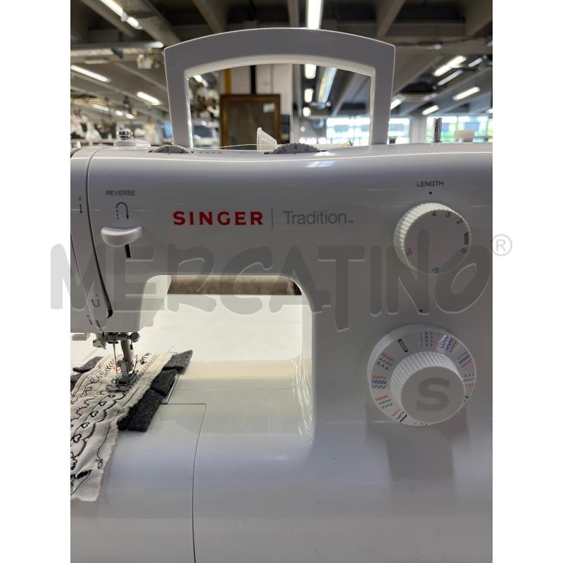 MACCHINA CUCIRE SINGER TRADITION MODEL 2282  | Mercatino dell'Usato Teramo 2