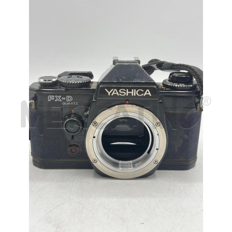 MACCHINA FOTOGRAFICA YASHICA FX S QUARTZ + OBIETTIVO 135 MM | Mercatino dell'Usato Teramo 2