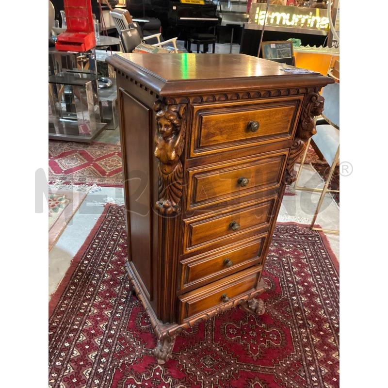 MOBILETTO CASSETTIERA LEGNO SCOLPITO | Mercatino dell'Usato Teramo 3