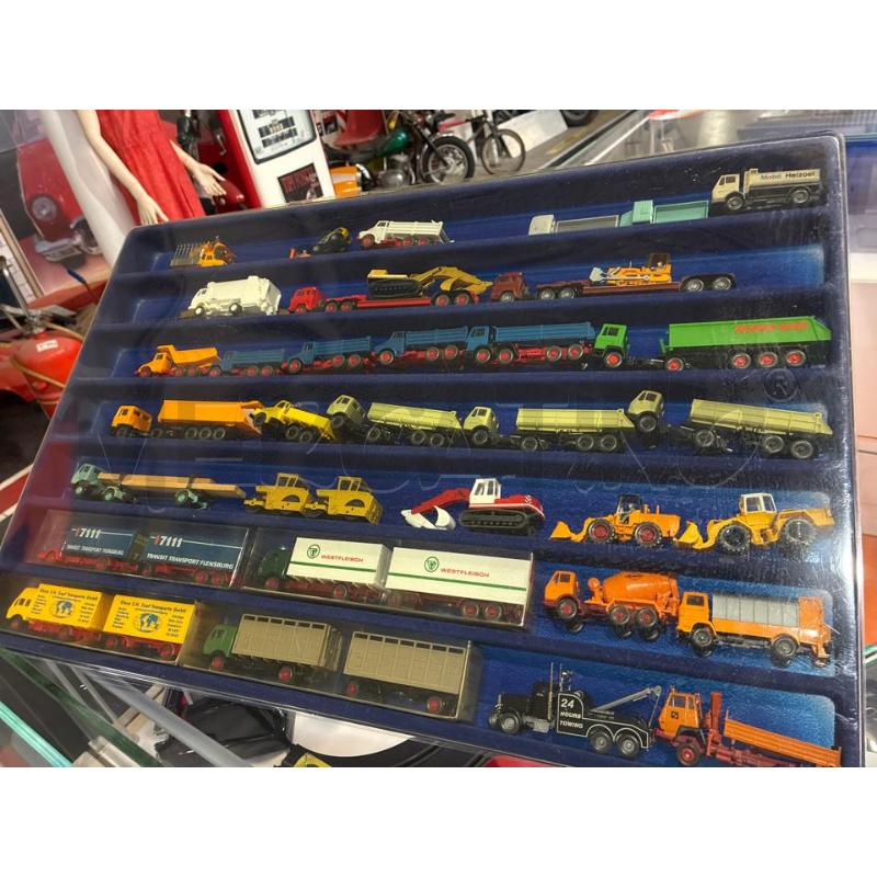 MODELLINI AUTO CAMION ETC. PZ.VARI CON BACHECA PLASTICA  | Mercatino dell'Usato Teramo 1