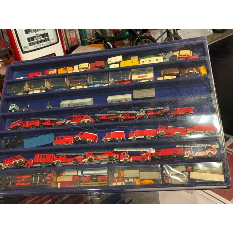 MODELLINI AUTO CAMION ETC. PZ.VARI CON BACHECA PLASTICA  | Mercatino dell'Usato Teramo 3