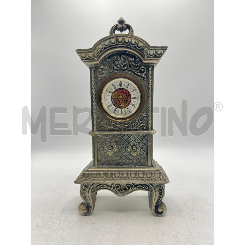 OROLOGIO DA TAVOLO IN METALLO SILVER EPOCA MECCANISMO MANUALE  | Mercatino dell'Usato Teramo 1