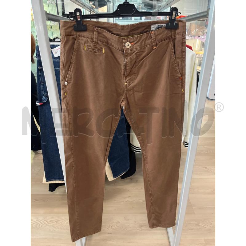 PANTALONE UOMO DISPLAJ MARRONE CHIARO BOTTONE BEIGESCRITTA ARANCIONE | Mercatino dell'Usato Teramo 1