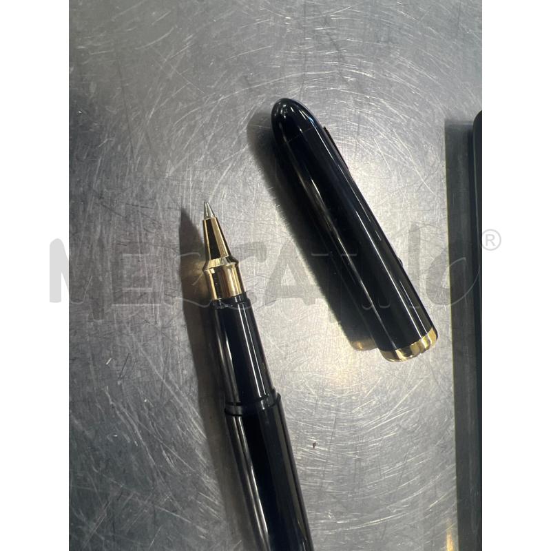 PENNA A SFERA NERA FINITURE DORATE | Mercatino dell'Usato Teramo 3