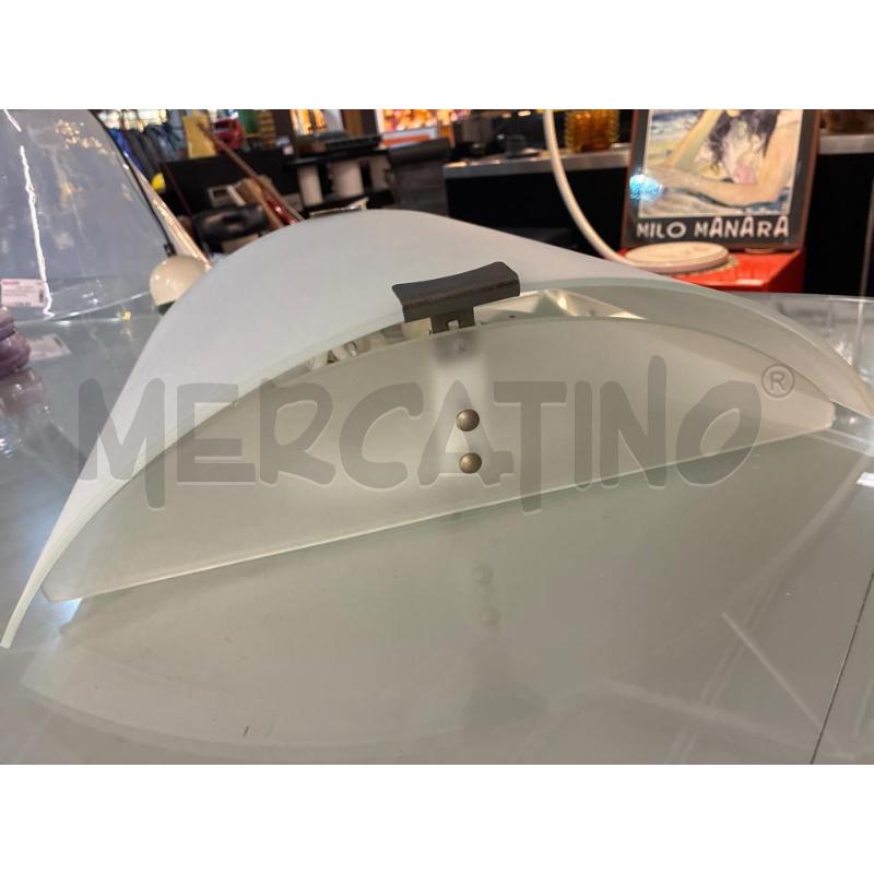 PLAFONIERA VETRO SATINATO BIANCO CURVO DESIGN  | Mercatino dell'Usato Teramo 3